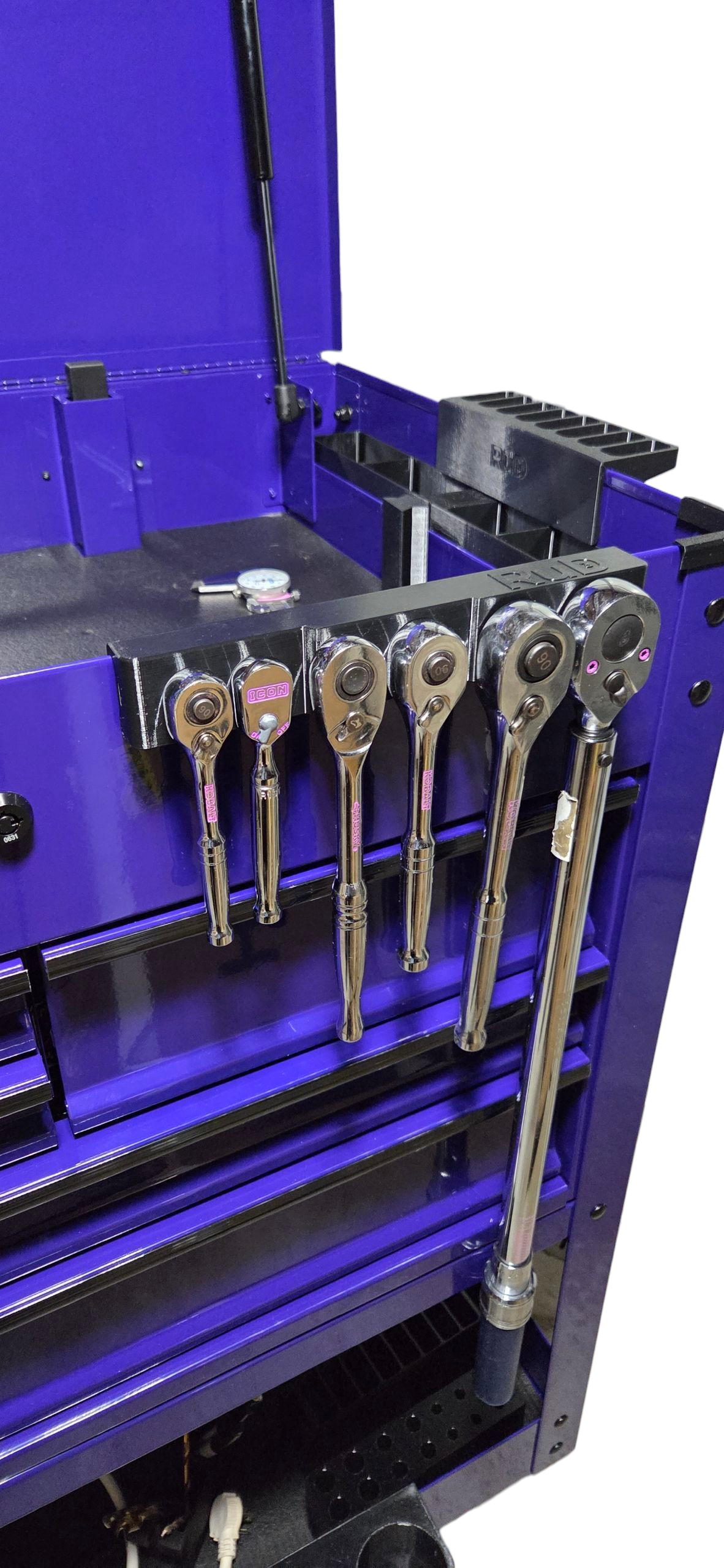 Clip-On Ratchet Holder — Magnetic